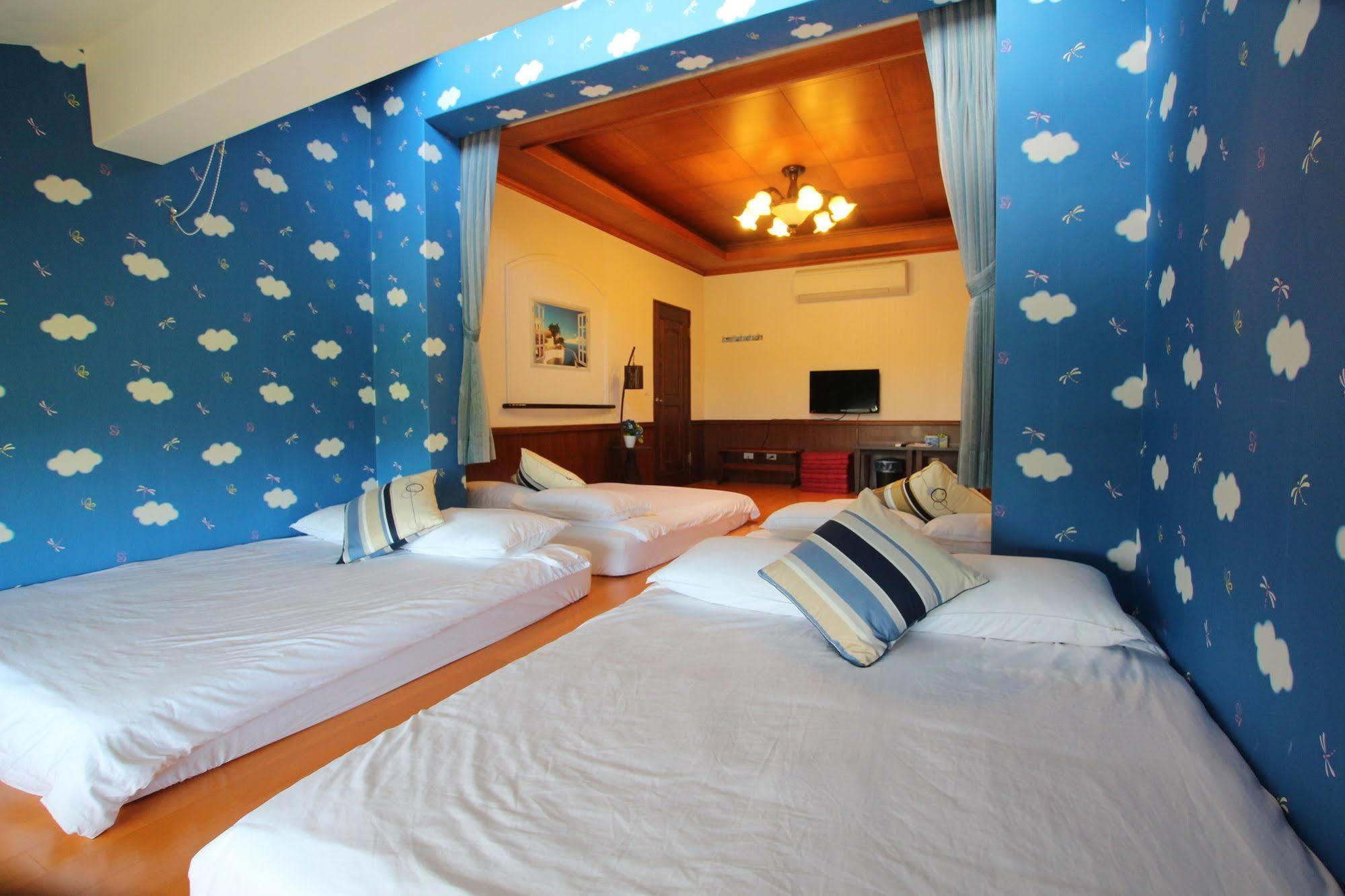 Yilan Pine Villa Homestay Lotung Kültér fotó