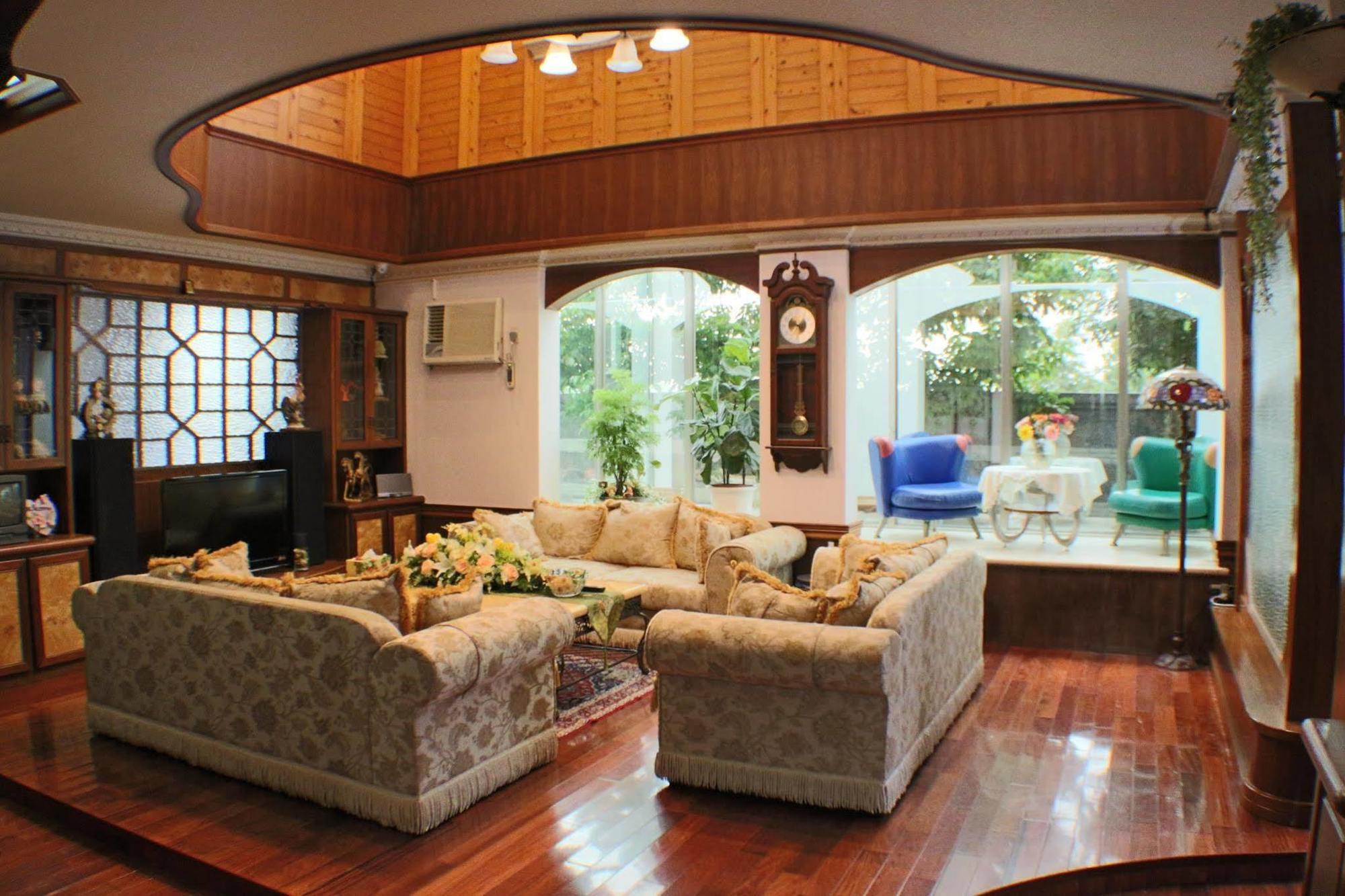 Yilan Pine Villa Homestay Lotung Kültér fotó