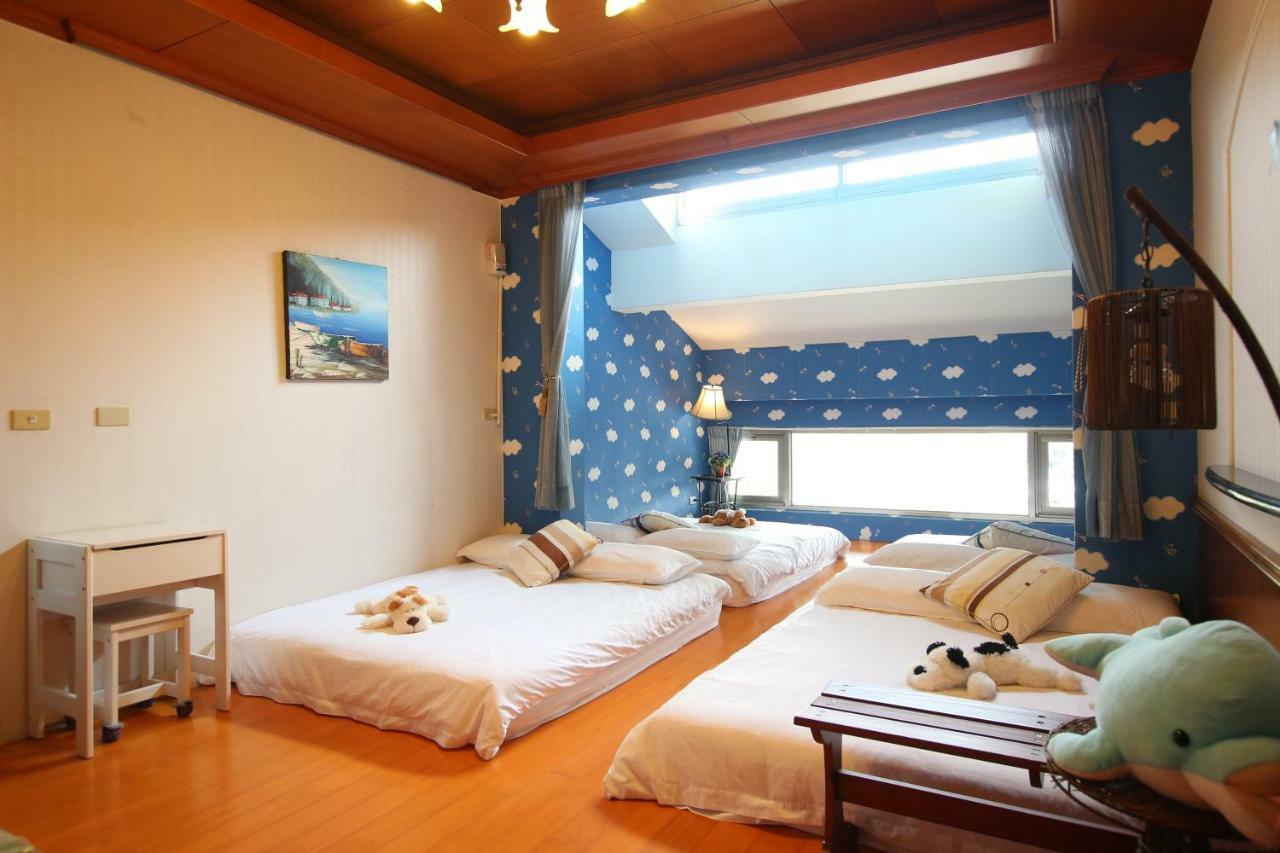 Yilan Pine Villa Homestay Lotung Kültér fotó