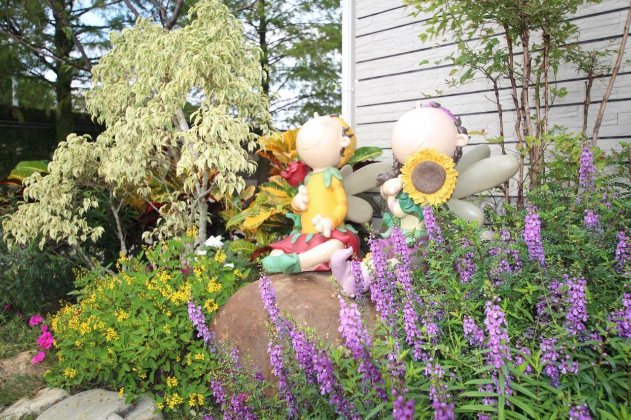 Yilan Pine Villa Homestay Lotung Kültér fotó