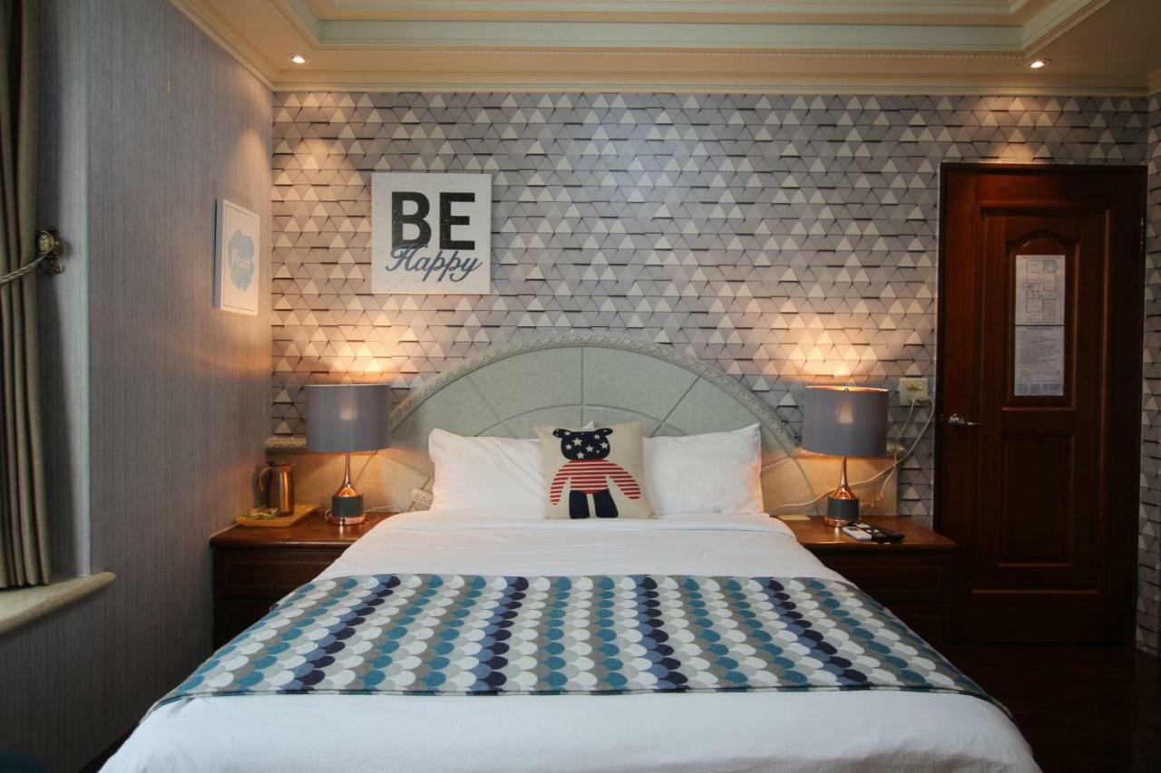 Yilan Pine Villa Homestay Lotung Kültér fotó