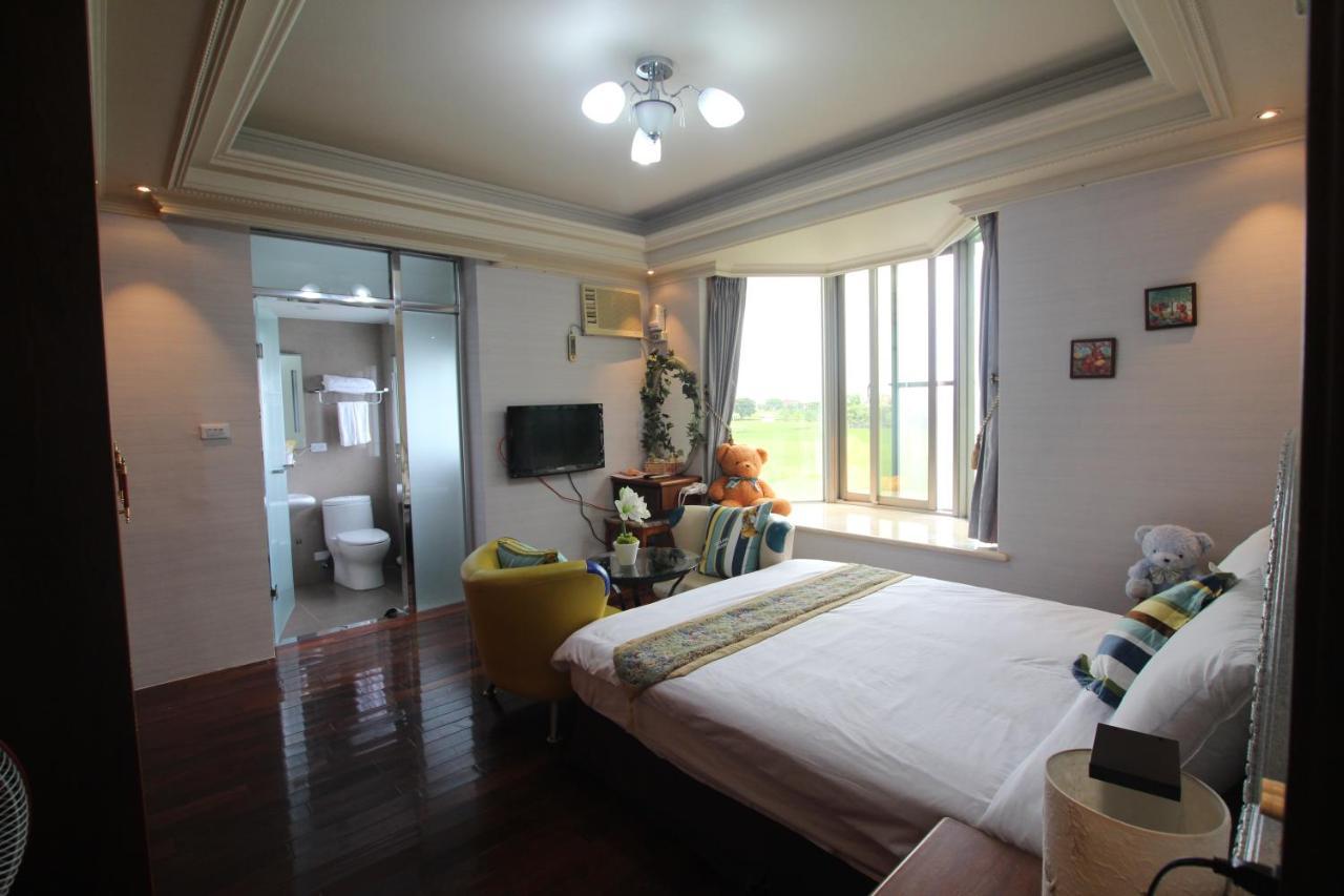 Yilan Pine Villa Homestay Lotung Kültér fotó